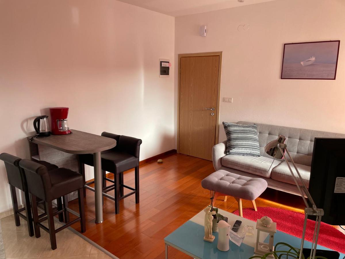 Apartments Dumina Муртер Екстер'єр фото
